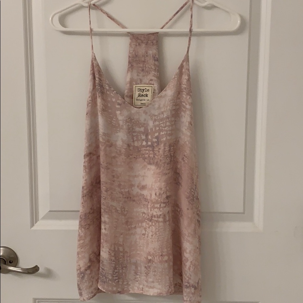 Style Rack tank